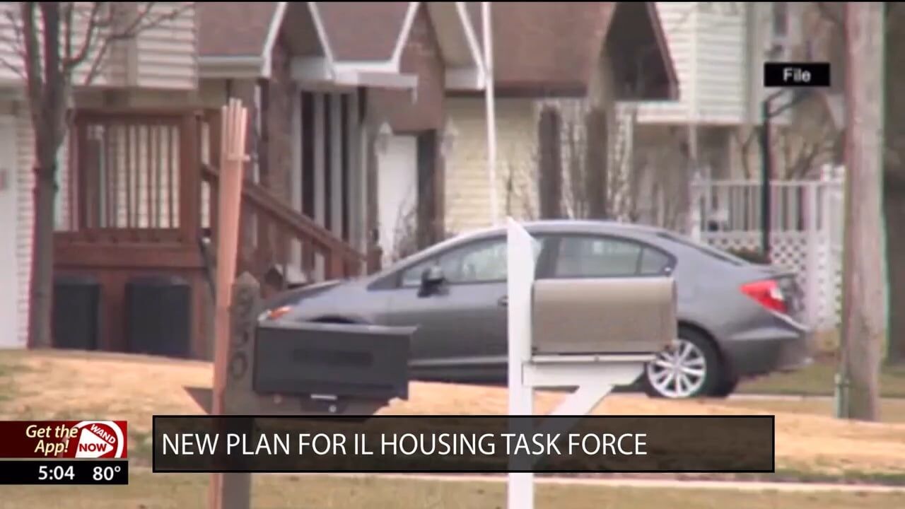 Community land trust task force bill awaits Pritzker's approval